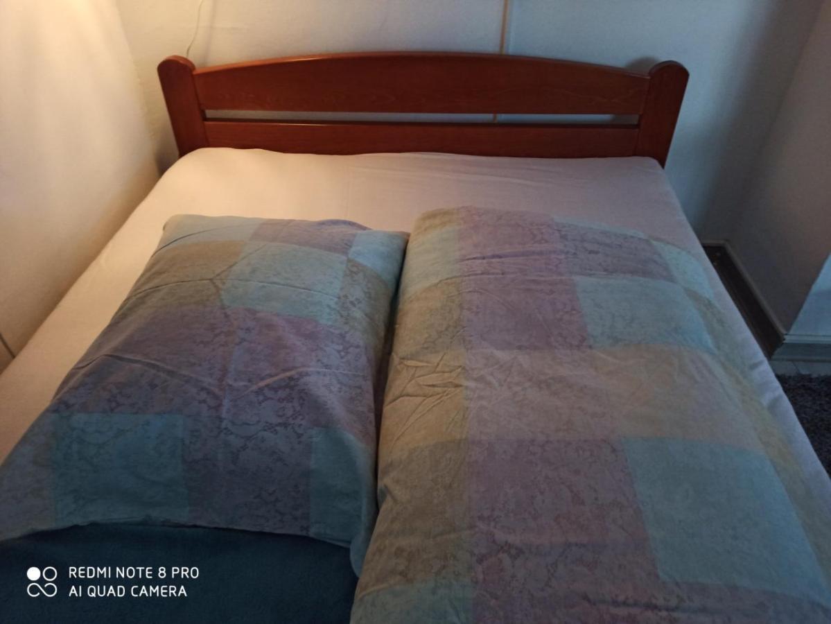 Tatjanina Garsonjera Apartment Суботица Екстериор снимка
